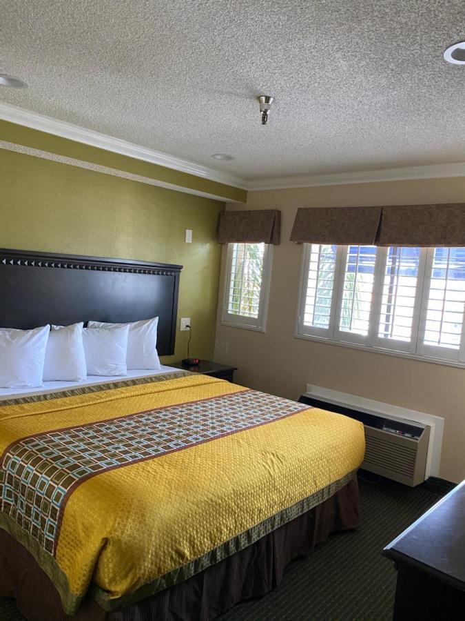 Travelodge By Wyndham Chatsworth Los Ángeles Exterior foto