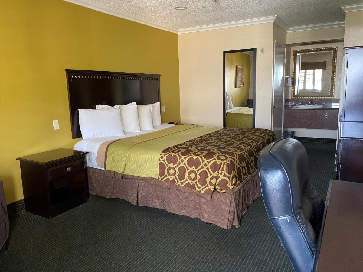 Travelodge By Wyndham Chatsworth Los Ángeles Exterior foto